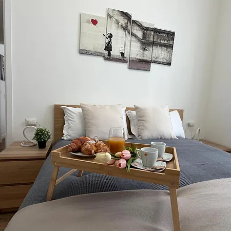 Magic Rent - Casetta Emma Apartmán *